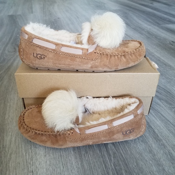 poshmark ugg slippers